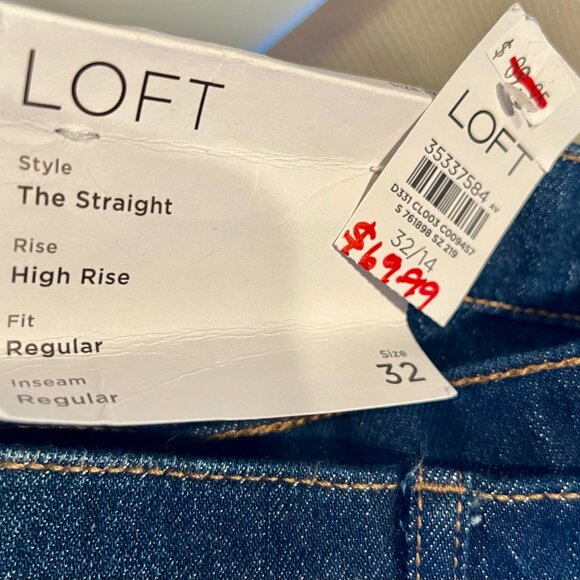 LOFT - High Rise Straight Jeans in Clean Dark Wash - Picture 4 of 5